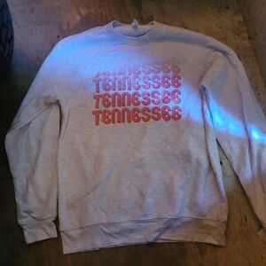 Bella canvas medium Tennessee sweatshirt